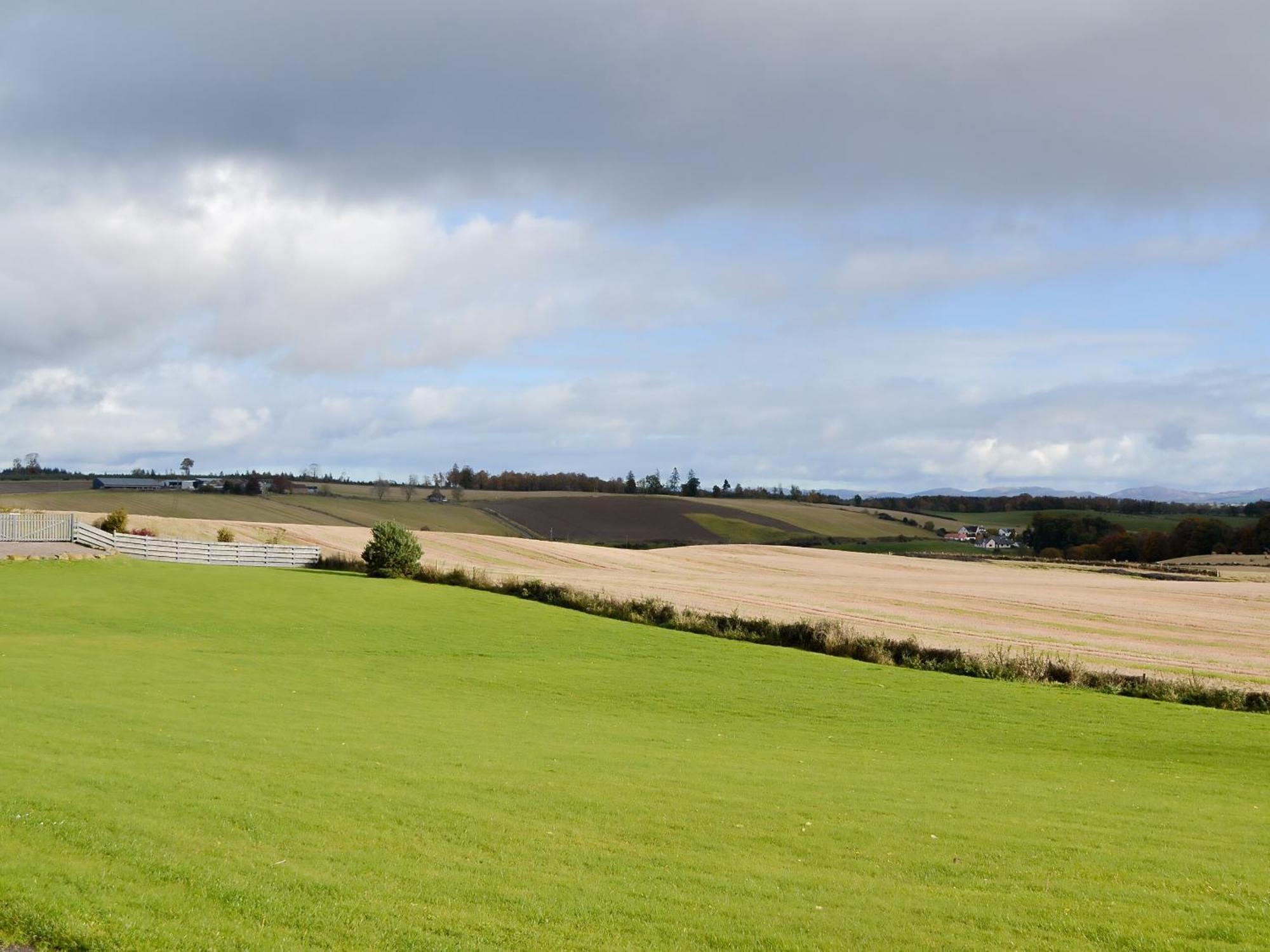 Little Harrowfield Villa Bankfoot Buitenkant foto